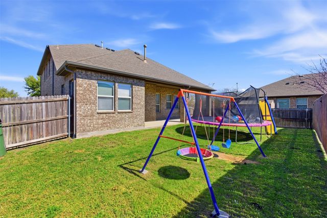 504 Neils Court, Arlington, TX 76002