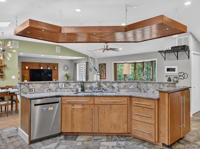 1320 Ellis Road, Ypsilanti, MI 48197