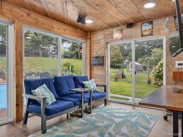 1320 Ellis Road, Ypsilanti, MI 48197