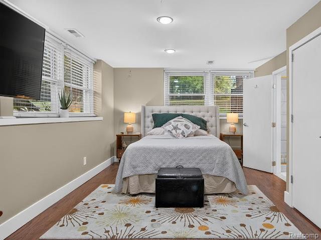 1320 Ellis Road, Ypsilanti, MI 48197