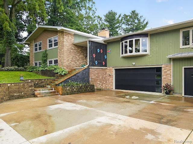 1320 Ellis Road, Ypsilanti, MI 48197