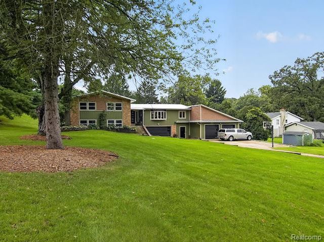 1320 Ellis Road, Ypsilanti, MI 48197