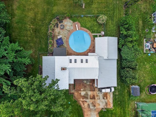 1320 Ellis Road, Ypsilanti, MI 48197