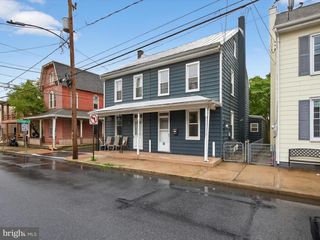 31 W FERDINAND ST, Manheim, PA 17545