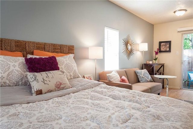 4209 Avenue B Ave 108, Austin, TX 78751