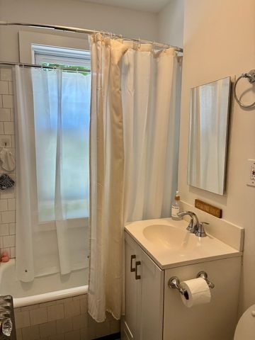 52 Strathmore Rd 46, Boston, MA 02135