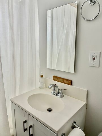 52 Strathmore Rd 46, Boston, MA 02135
