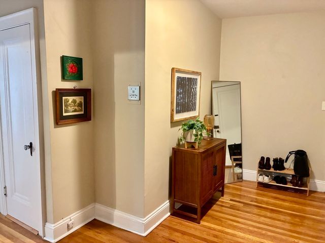 52 Strathmore Rd 46, Boston, MA 02135