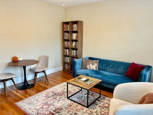 52 Strathmore Rd 46, Boston, MA 02135