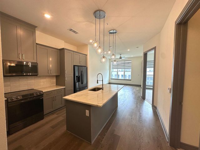 2700 Old Denton Road 3329, Carrollton, TX 75007
