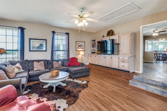 1510 Apple Lane, Midlothian, TX 76065