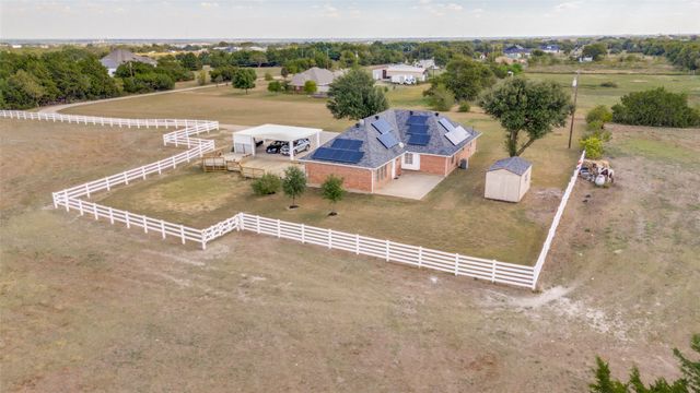 1510 Apple Lane, Midlothian, TX 76065