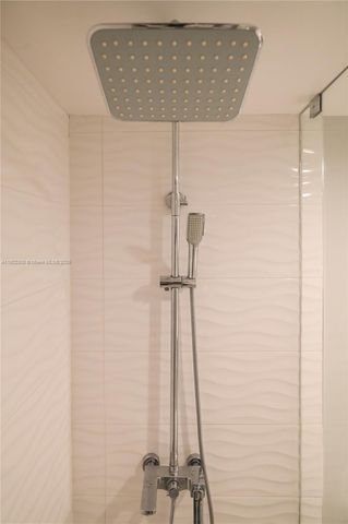 401 SE 3rd St 403, Dania Beach, FL 33004