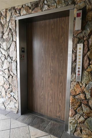 401 SE 3rd St 403, Dania Beach, FL 33004