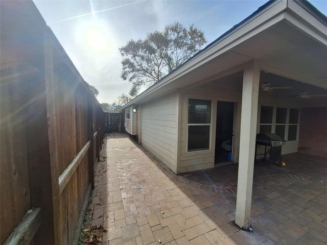 2531 Goldspring Lane, Spring, TX 77373