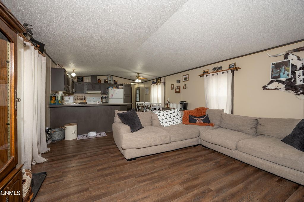 215 Dove Street, Lincoln, ND 58504 photo 14