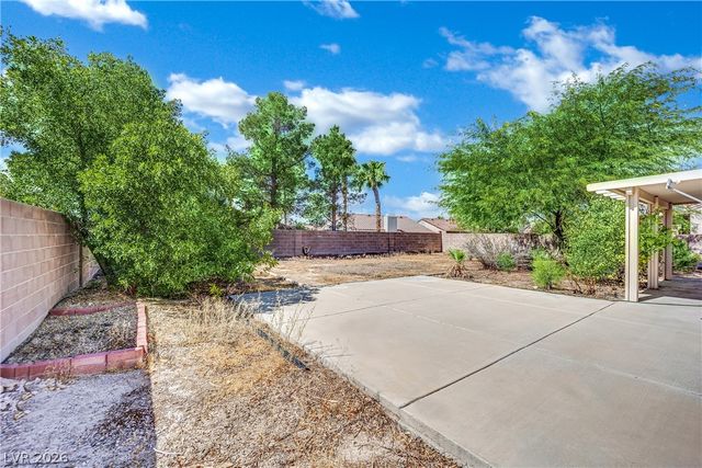 5905 Briar Rose Lane, Las Vegas, NV 89130