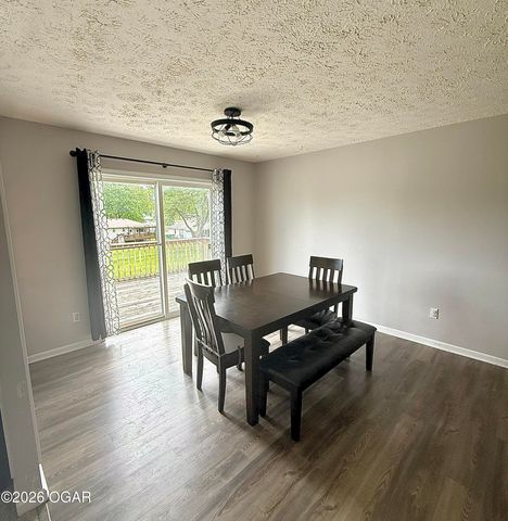 5125 Swartz Road, Kansas City, KS 66106
