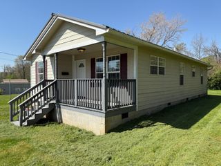 200 S Broadway Street, Berea, KY 40403