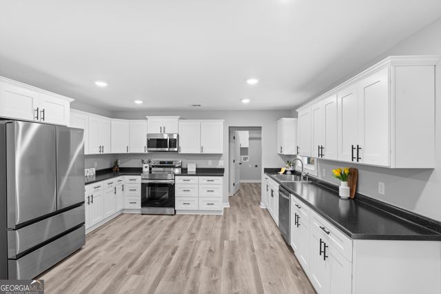 113 Nottingham Trail, Statesboro, GA 30458