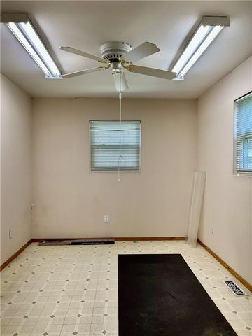 10 Shady Lane Avenue, Bella Vista, AR 72714