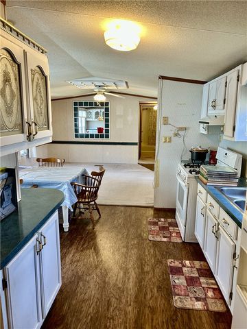 10 Shady Lane Avenue, Bella Vista, AR 72714