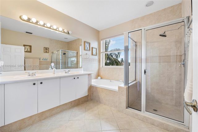 3482 Coco Lake Dr, Coconut Creek, FL 33073