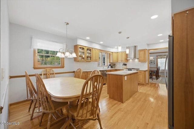36 Clarendon Road, Albany, NY 12203