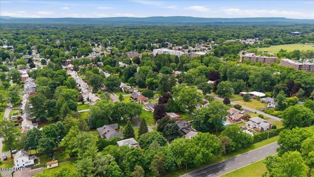36 Clarendon Road, Albany, NY 12203