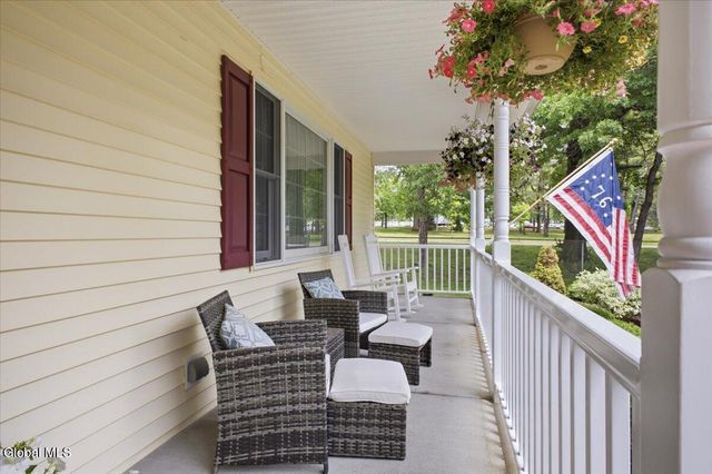 36 Clarendon Road, Albany, NY 12203