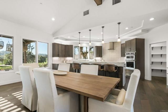 3369 Dehesa Road, El Cajon, CA 92019