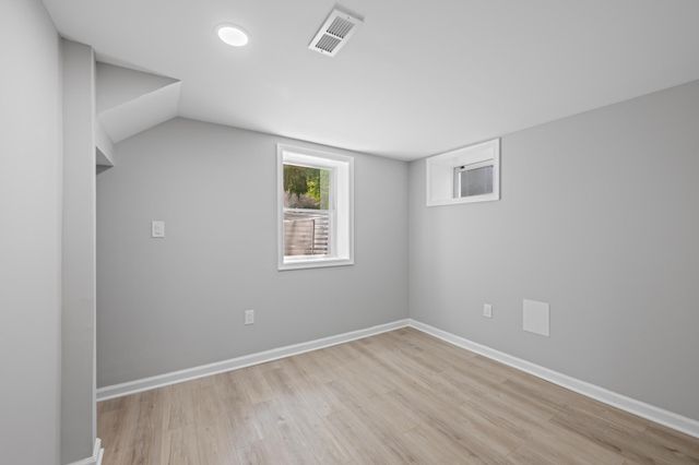 2502 NEWGLEN AVE, District Heights, MD 20747