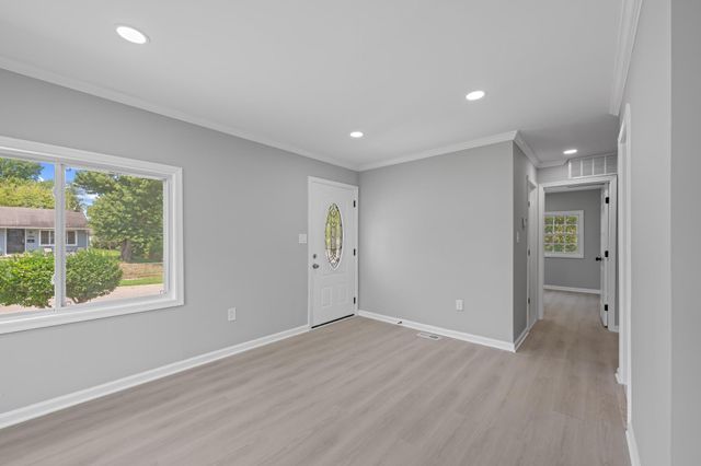 2502 NEWGLEN AVE, District Heights, MD 20747