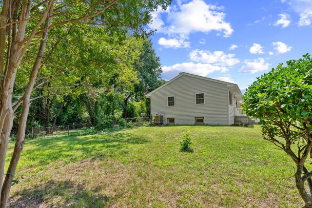 2502 NEWGLEN AVE, District Heights, MD 20747