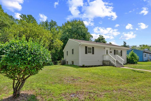 2502 NEWGLEN AVE, District Heights, MD 20747