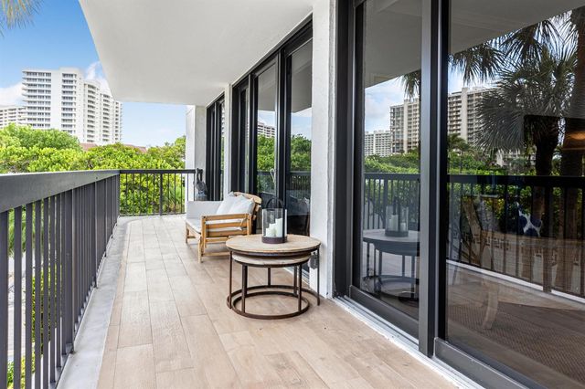 4748 S Ocean Boulevard 205, Highland Beach, FL 33487