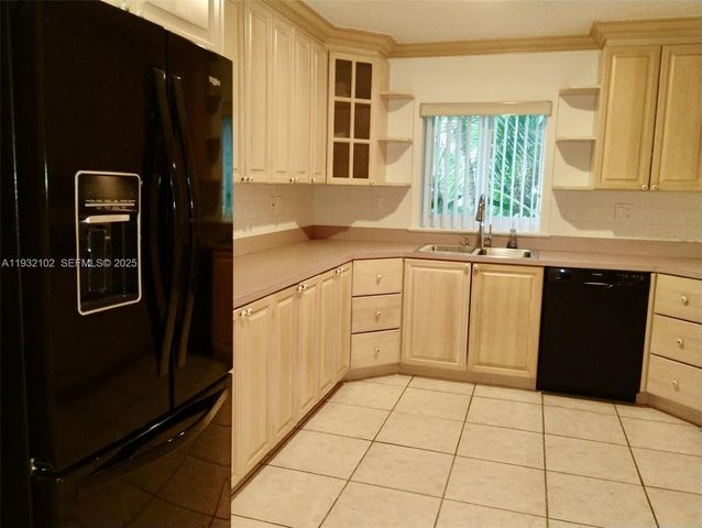 16021 SW 173rd Ave, Miami, FL 33187