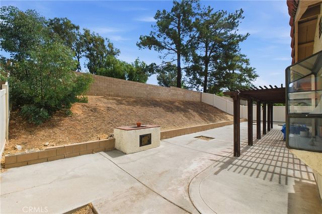 23886 Pine Field, Moreno Valley, CA 92557