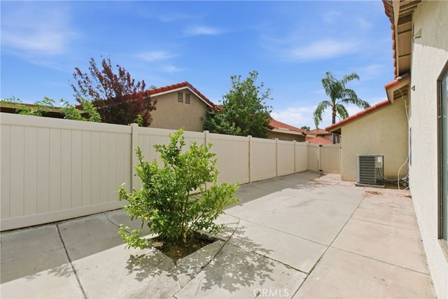 23886 Pine Field, Moreno Valley, CA 92557