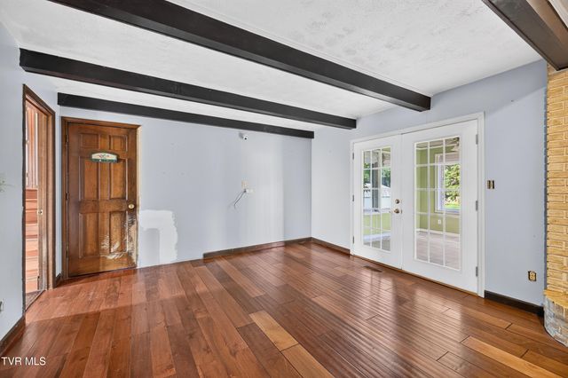 481 Ravenwood Drive, Morristown, TN 37814