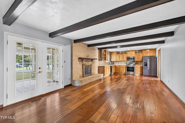 481 Ravenwood Drive, Morristown, TN 37814
