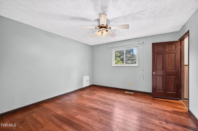 481 Ravenwood Drive, Morristown, TN 37814