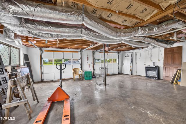 481 Ravenwood Drive, Morristown, TN 37814