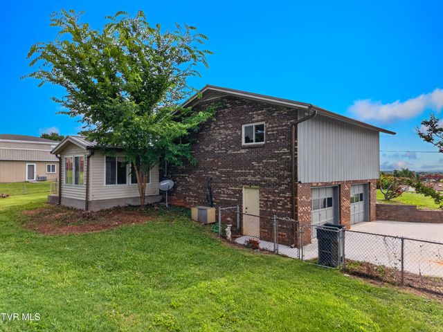 481 Ravenwood Drive, Morristown, TN 37814