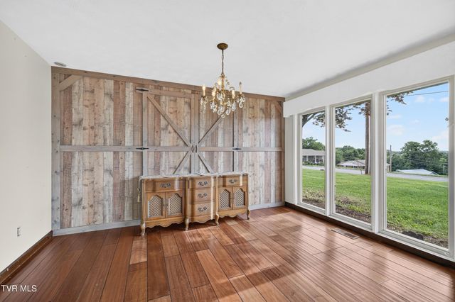 481 Ravenwood Drive, Morristown, TN 37814