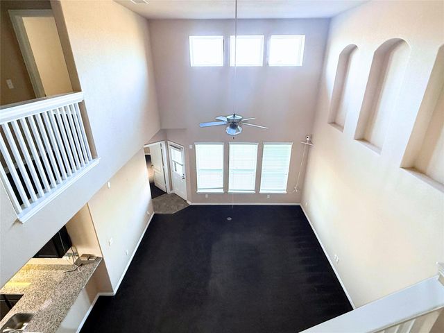 1209 Rhonda CV, Hutto, TX 78634