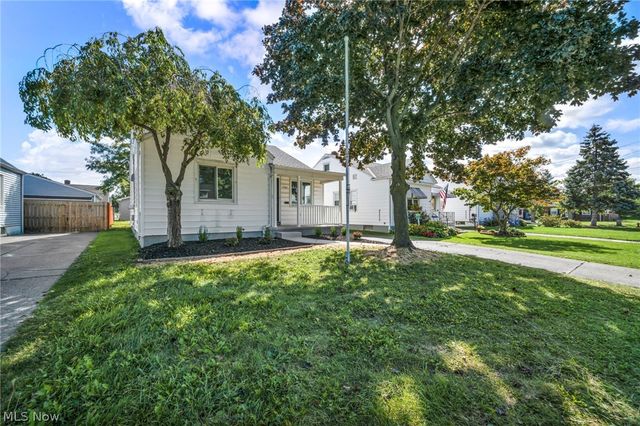 1361 Leavitt Road, Lorain, OH 44052