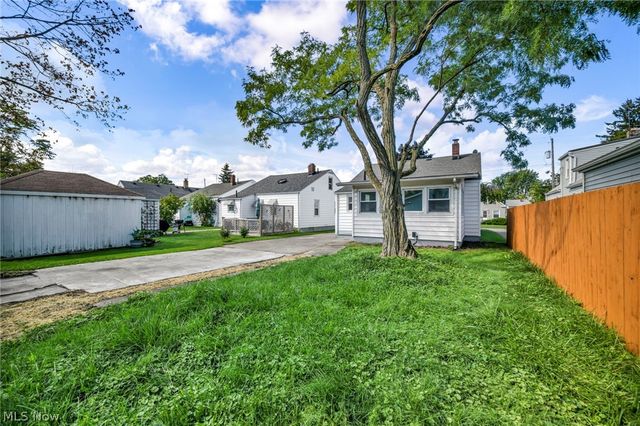 1361 Leavitt Road, Lorain, OH 44052