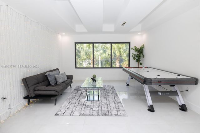 201 Holiday Drive, Hallandale Beach, FL 33009