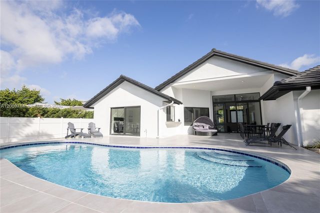 201 Holiday Drive, Hallandale Beach, FL 33009
